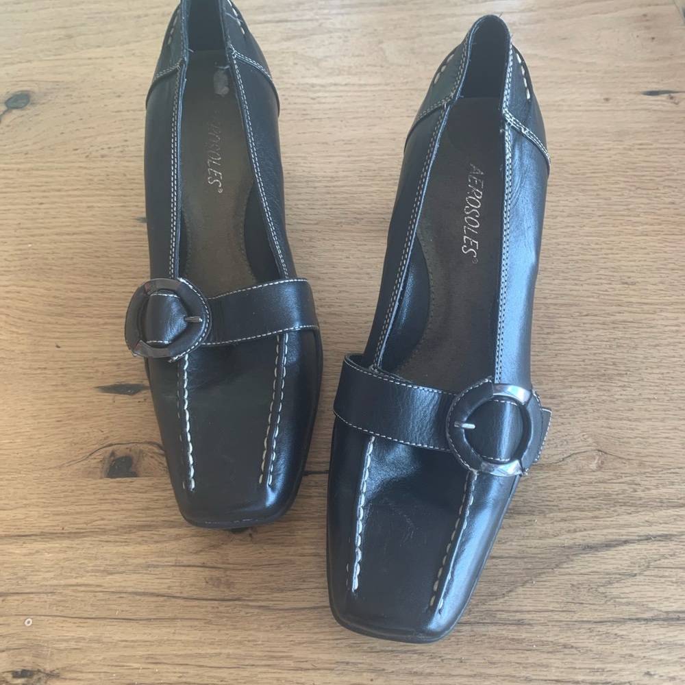 Aerosoles Black Leather Heel Buckle Pump‎ Women’s 7 Preloved
